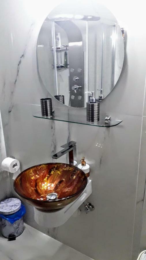 Tony Central Luxury Apartment 1 Chania  ภายนอก รูปภาพ