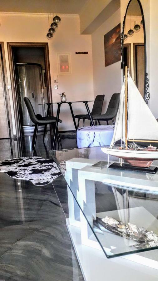 Tony Central Luxury Apartment 1 Chania  ภายนอก รูปภาพ