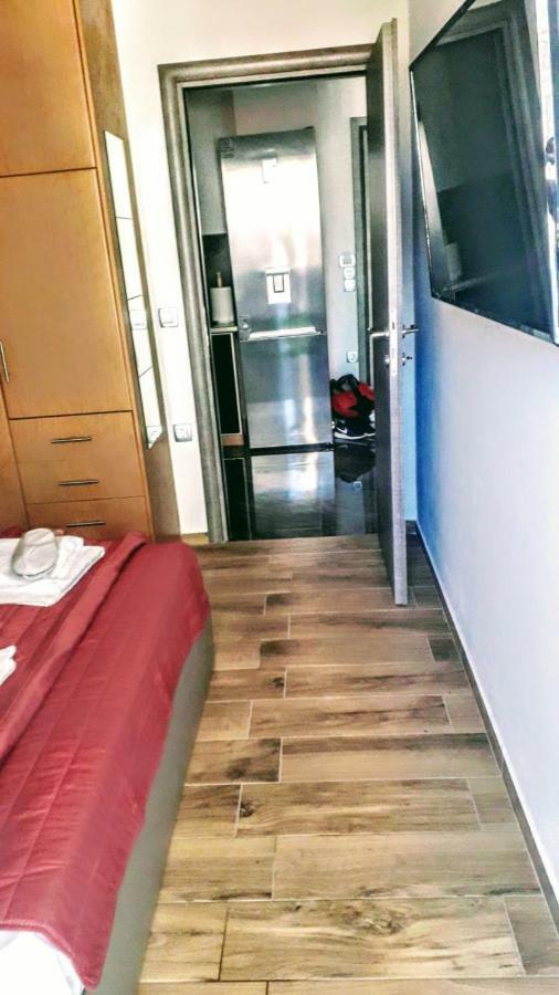 Tony Central Luxury Apartment 1 Chania  ภายนอก รูปภาพ